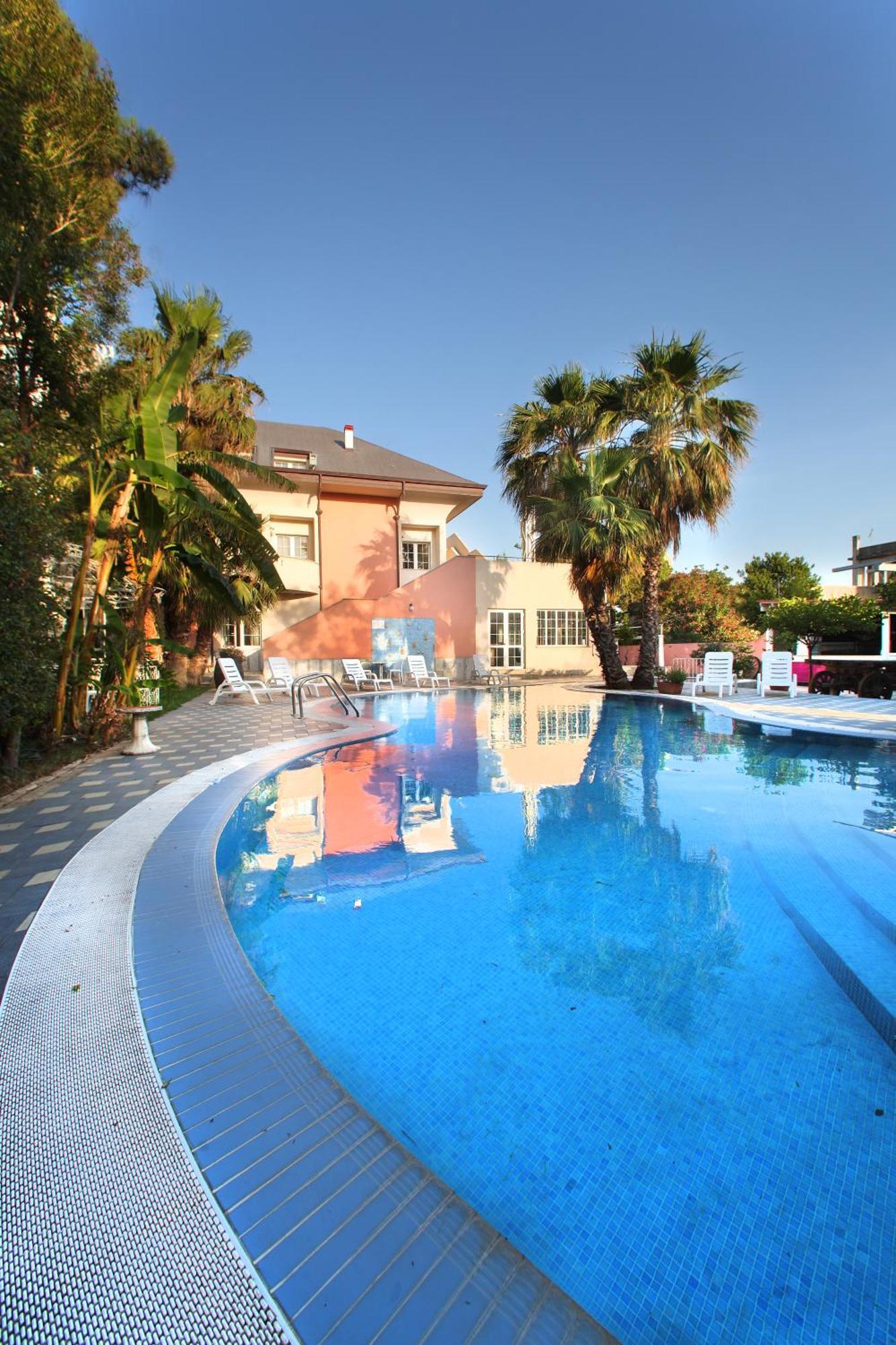Regent Beach Hotel & Apartments Reggio di Calabria Buitenkant foto