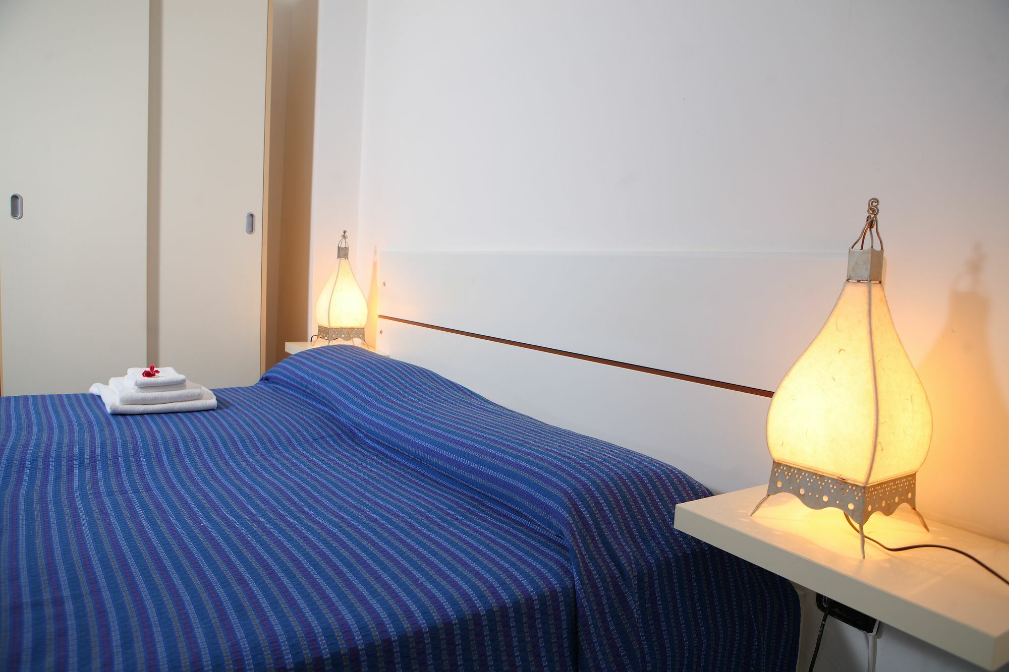 Regent Beach Hotel & Apartments Reggio di Calabria Buitenkant foto
