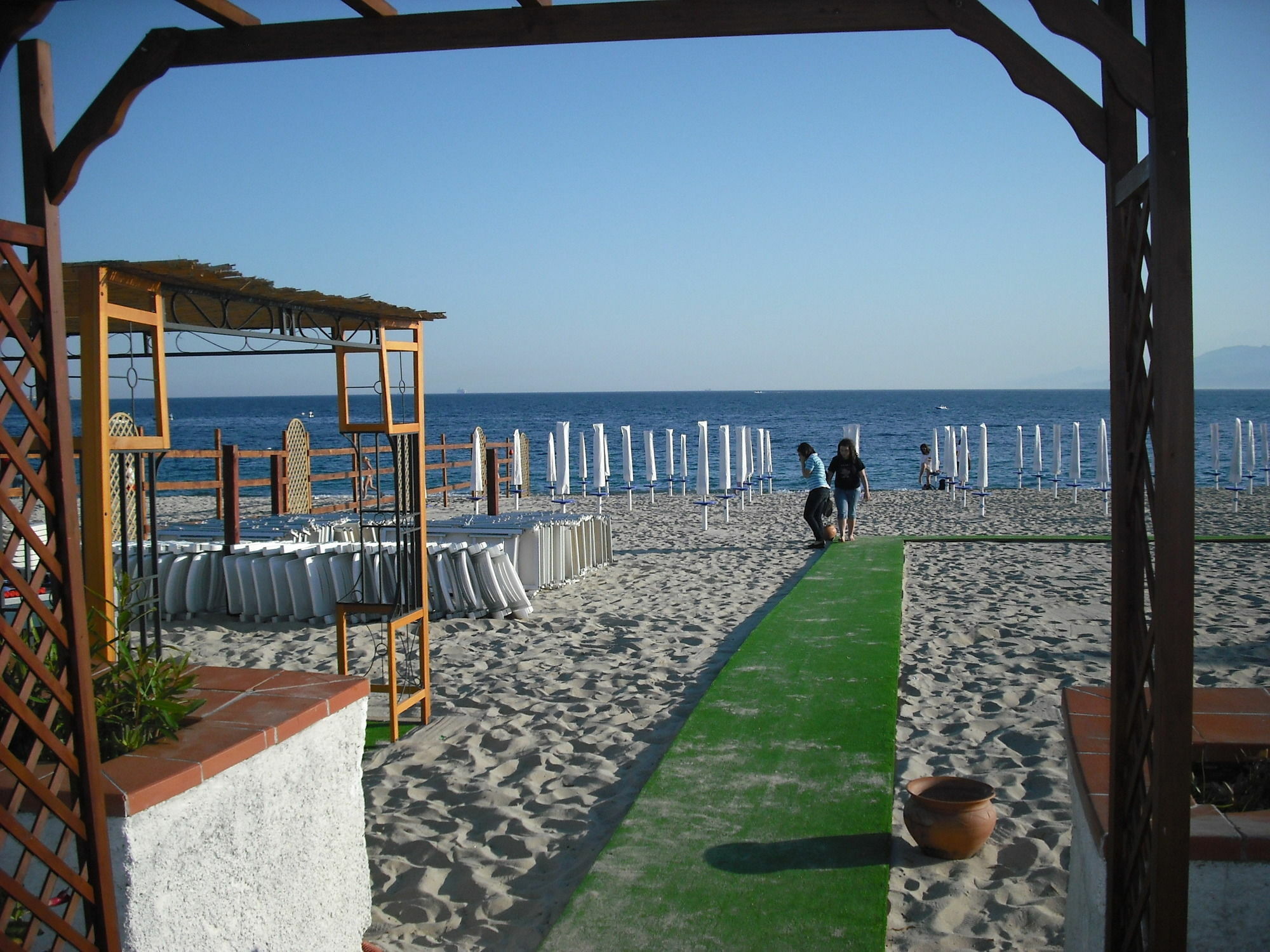 Regent Beach Hotel & Apartments Reggio di Calabria Buitenkant foto